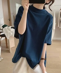 クルーネックTシャツ
