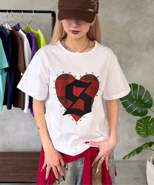 sedacle(セダクル)の「アソートハートスタッズTEE(Tシャツ/カットソー・レディース・ミント/カーキ/レッド/ネイビー/レオパード/ピンク・LARGE/MEDIUM/SMALL)」の19枚目の写真