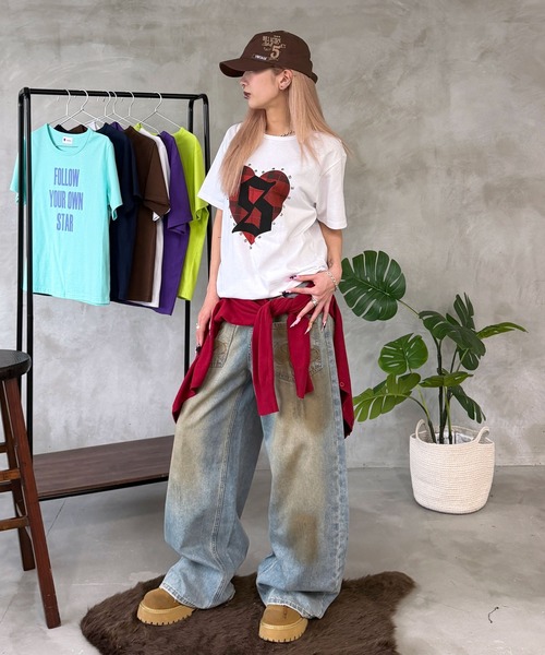 sedacle(セダクル)の「アソートハートスタッズTEE(Tシャツ/カットソー・レディース・ミント/カーキ/レッド/ネイビー/レオパード/ピンク・LARGE/MEDIUM/SMALL)」の13枚目の写真