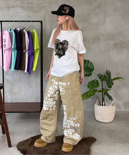 sedacle(セダクル)の「アソートハートスタッズTEE(Tシャツ/カットソー・レディース・ミント/カーキ/レッド/ネイビー/レオパード/ピンク・LARGE/MEDIUM/SMALL)」の21枚目の写真