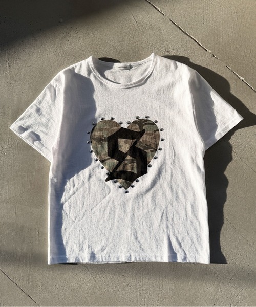 sedacle(セダクル)の「アソートハートスタッズTEE(Tシャツ/カットソー・レディース・ミント/カーキ/レッド/ネイビー/レオパード/ピンク・LARGE/MEDIUM/SMALL)」の10枚目の写真