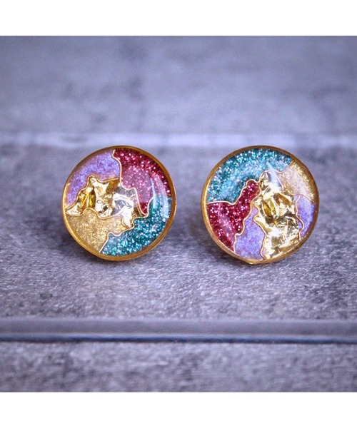 tone(トーン)の「【Willija】金属アレルギー対応《葉重~煌~》ワイヤーで描いた1点物ピアス(MA)(ピアス(両耳用)・レディース・ゴールド系2/ゴールド系3/ゴールド系1・FREE)」の7枚目の写真