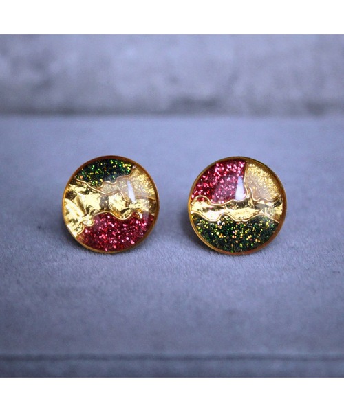 tone(トーン)の「【Willija】金属アレルギー対応《葉重~煌~》ワイヤーで描いた1点物ピアス(MA)(ピアス(両耳用)・レディース・ゴールド系2/ゴールド系3/ゴールド系1・FREE)」の8枚目の写真