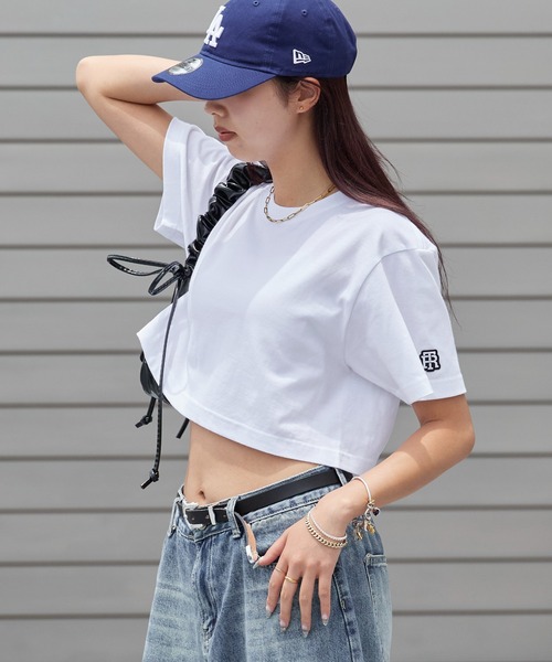 ROOPTOKYO(ループトウキョウ)の「オリジナルチームロゴ袖ワッペンTシャツ 半袖 クルーネック ハイグレードコットン 5.6oz 丸胴 シンプル ミドル丈 クロップド丈 短丈 メンズ レディース ユニセックス 秋 秋服 2026年秋冬(Tシャツ/カットソー・メンズ・ホワイト/ブラック/チャコール/ブルー/ライトピンク・S/M/L/XL)」の22枚目の写真