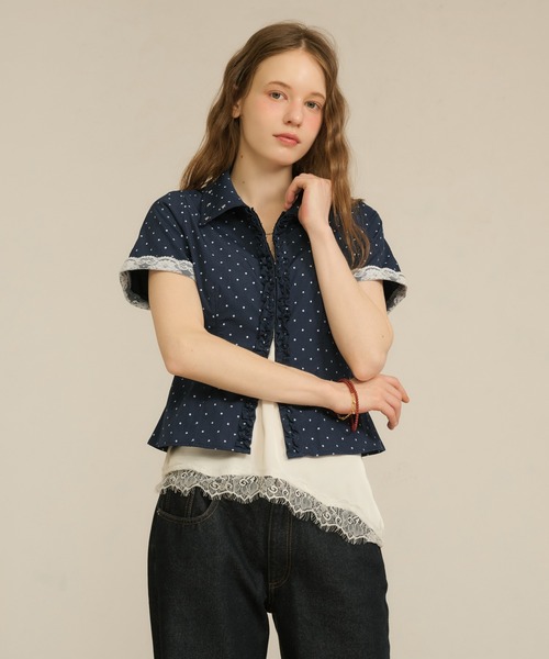 hazyl(ヘイジル)の「frill studs shirt / フリルスタッズシャツ(シャツ/ブラウス・レディース・ネイビー/ライトイエロー・フリー)」の17枚目の写真
