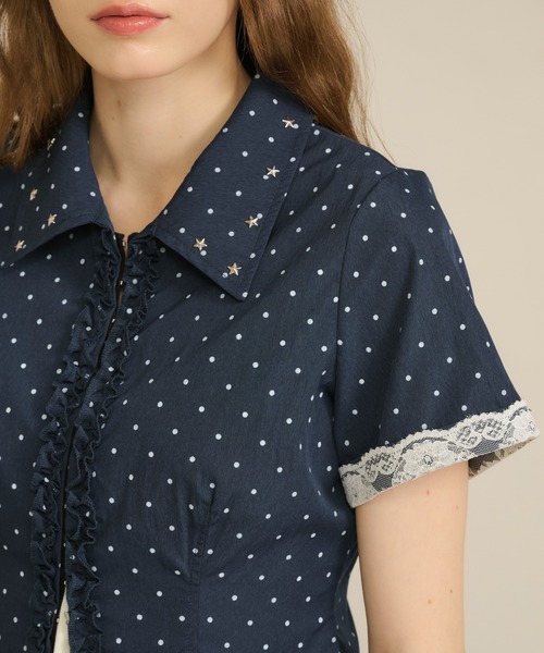 hazyl(ヘイジル)の「frill studs shirt / フリルスタッズシャツ(シャツ/ブラウス・レディース・ネイビー/ライトイエロー・フリー)」の7枚目の写真