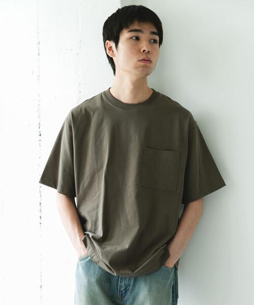 URBAN RESEARCH DOORS(アーバンリサーチドアーズ)の「SHAPE BACK クルーネック Tシャツ(Tシャツ/カットソー・メンズ・モカ/ブルー/チャコールグレー/オフホワイト・MEDIUM/LARGE)」の1枚目の写真