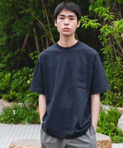URBAN RESEARCH DOORS(アーバンリサーチドアーズ)の「SHAPE BACK クルーネック Tシャツ(Tシャツ/カットソー・メンズ・モカ/ブルー/チャコールグレー/オフホワイト・MEDIUM/LARGE)」の21枚目の写真