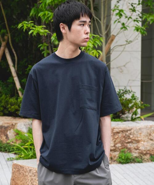 URBAN RESEARCH DOORS(アーバンリサーチドアーズ)の「SHAPE BACK クルーネック Tシャツ(Tシャツ/カットソー・メンズ・モカ/ブルー/チャコールグレー/オフホワイト・MEDIUM/LARGE)」の22枚目の写真