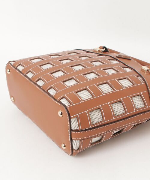 FRANKIE Satchel | GUESS(ゲス) JAPAN 公式オンラインストア | GUESS