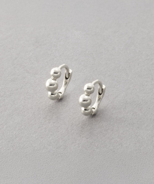 Cream dot.(クリームドット)の「【金属アレルギー対応】極小5.5mm!メタルスフィアのキャッチレスフープピアス(ピアス(両耳用)・レディース・ピンクゴールド/シルバー/ゴールド・ONE SIZE)」の10枚目の写真