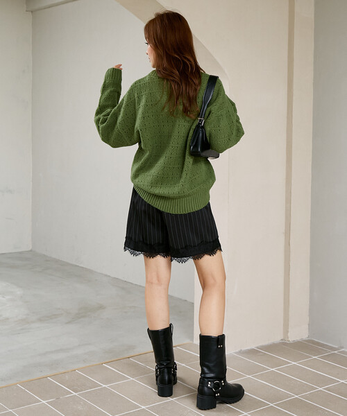 MARY QUANT(マリークワント)の「MARY QUANT × PUBLUX/マリークワント 別注 アイレット Vネック ロゴ ニット 限定展開(ニット/セーター・レディース・グリーン/オフホワイト/ネイビー/ベージュ・フリ-)」の17枚目の写真
