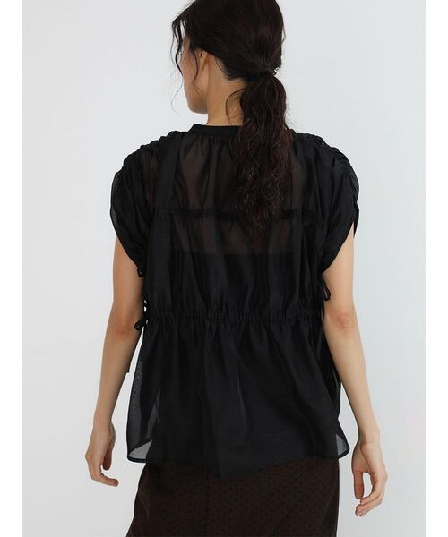 FIKA.(フィーカ)の「Sheer gathered blouse(シャツ/ブラウス・レディース・ブラウン/ブラック・MEDIUM)」の13枚目の写真