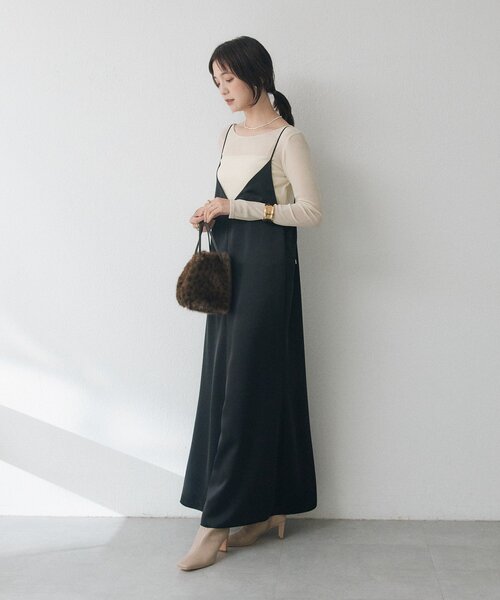 RIVE DROITE(リヴドロワ)の「フロッキーチュールバックオープンTee(オフィスカジュアル/秋服)(Tシャツ/カットソー・レディース・ブラック/ブラウン/ホワイト系その他・FREE)」の6枚目の写真