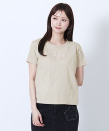 3Dロゴ刺繍 Tシャツ