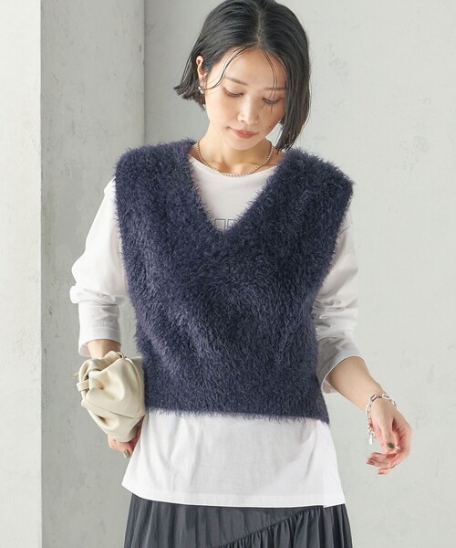 SHIPS(シップス)の「〈手洗い可能〉ファー ニット Vネック ベスト(ベスト・レディース・ネイビー/ブラウン・ONE SIZE)」の12枚目の写真