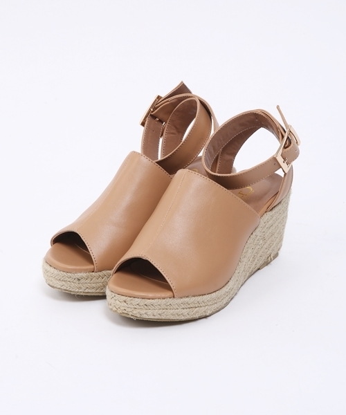 Chico（チコ）の「ウエッジベルトサンダル（サンダル・レディース・ベージュ/グレイッシュベージュ/シルバー・MEDIUM/LARGE/SMALL）」の18枚目の写真