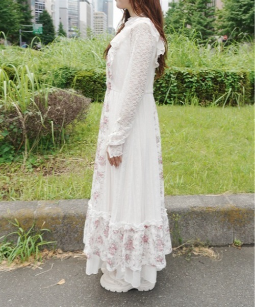 myu:loret(ミュウロレット)の「ミニフラワーレースワンピース(ワンピース・レディース・キナリ/ブラック・FREE)」の3枚目の写真