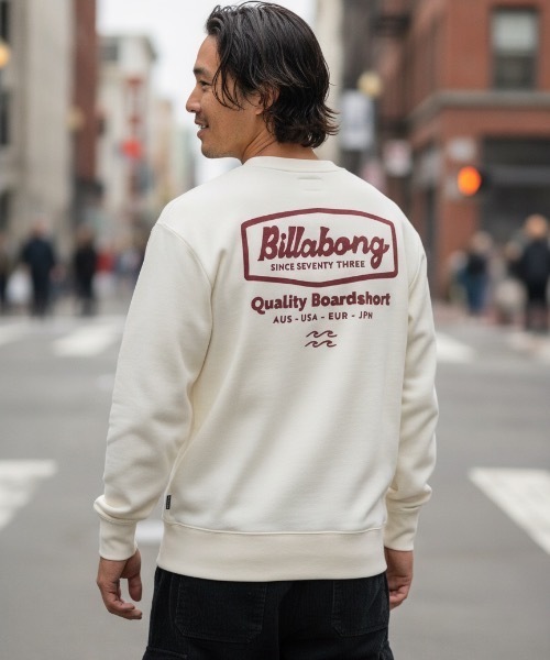 BILLABONG(ビラボン)の「BILLABONG メンズ ROAD SIGN トレーナー 【2026年秋冬モデル】/ビラボンバックプリントスウェットトレーナー(スウェット・メンズ・ブラック系その他/ブルー系その他/クリーム・X-LARGE/LARGE/MEDIUM/SMALL)」の4枚目の写真