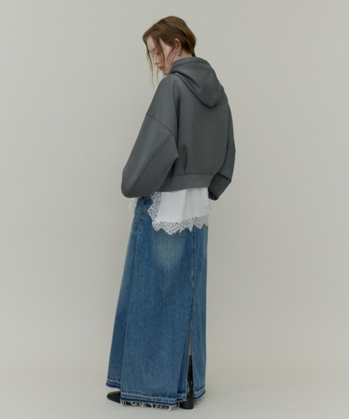 Plumel(プルメル)の「Volume Zip Short Ponte Hoodie / ポンチボリュームZIPショートパーカー(パーカー・レディース・ブラウン/ダークグレー/アイボリー・MEDIUM)」の19枚目の写真