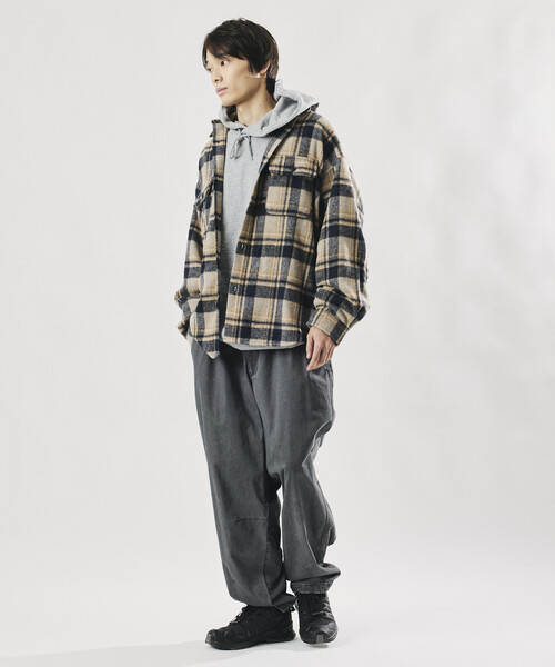 FREAK'S STORE(フリークスストア)の「限定展開 Relax Fit リラックスフィット ヘビーネル チェック シャツ(シャツ/ブラウス・メンズ・ブラック/ブラウン/ネイビー・MEDIUM/SMALL/LARGE)」の21枚目の写真