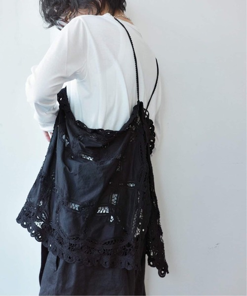 JOURNAL STANDARD LUXE(ジャーナルスタンダード ラックス)の「《追加》バテンレース キャミブラウス(シャツ/ブラウス・レディース・ホワイト/ブラック・FREE)」の4枚目の写真