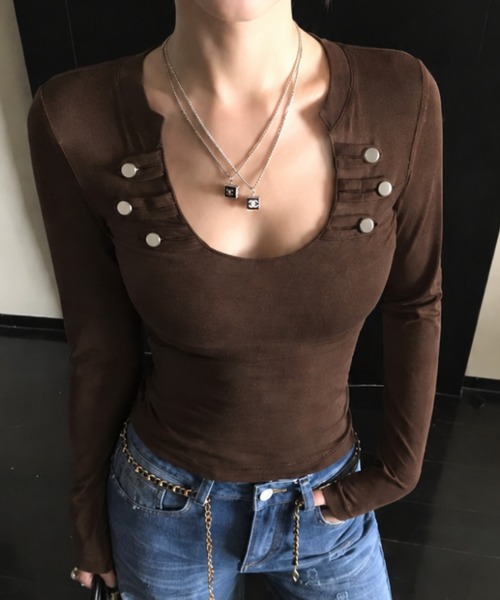 Sibra(シブラ)の「【秋冬新作】ナポレオンボタンスクエアネック長袖トップス(Tシャツ/カットソー・レディース・ブラウン/ホワイト/ブラック・M)」の3枚目の写真