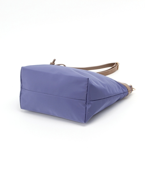 LBC（エルビーシー）の「ナイロン2WAYショルダーバッグ   （ショルダーバッグ・レディース・ブルー/ネイビー/ベージュ/グレー・ONE SIZE）」の6枚目の写真