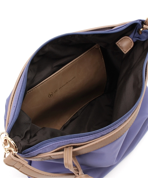 LBC（エルビーシー）の「ナイロン2WAYショルダーバッグ   （ショルダーバッグ・レディース・ブルー/ネイビー/ベージュ/グレー・ONE SIZE）」の12枚目の写真