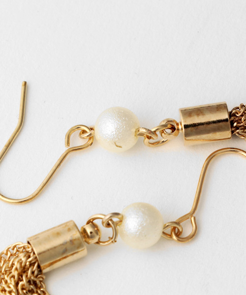 PLAIN CLOTHING（プレーンクロージング）の「チェーンタッセルピアス【PLAIN CLOTHING】（ピアス（両耳用）・レディース・ゴールド・FREE）」の2枚目の写真