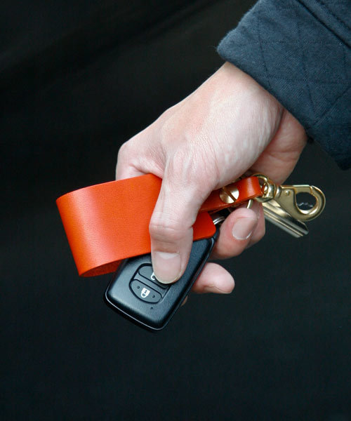 DURAM FACTORY（ドゥラムファクトリー）の「DURAM ドゥラム スマートキーホルダー レザー スマートキーケースカバー キーリング 車 16006 Sサイズ（キーケース/キーアクセサリー・メンズ・ライトブラウン/ブラック/ブラウン/ダークブラウン/レッド/グリーン・FREE）」の12枚目の写真