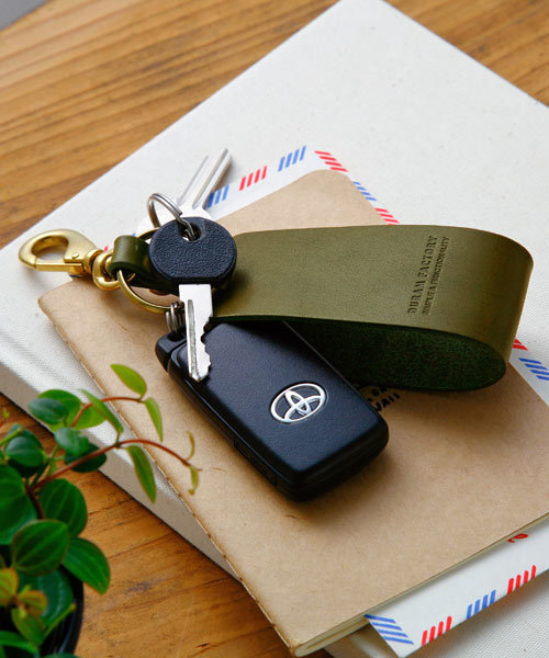 DURAM FACTORY（ドゥラムファクトリー）の「DURAM ドゥラム スマートキーホルダー レザー スマートキーケースカバー キーリング 車 16006 Sサイズ（キーケース/キーアクセサリー・メンズ・ライトブラウン/ブラック/ブラウン/ダークブラウン/レッド/グリーン・FREE）」の11枚目の写真