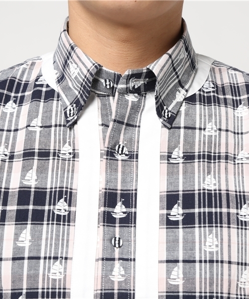 koe×THOM BROWNE（コエトムブラウン）の「[koe×THOM BROWNE]MENS MADRAS BUTTONDOWN SHIRT（シャツ/ブラウス・メンズ・マルチ・SMALL/LARGE/MEDIUM）」の16枚目の写真