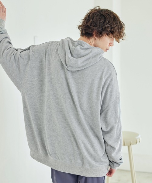 MONO-MART(モノマート)の「スーパービッグ T/Rポンチ プルオーバーパーカー(パーカー・メンズ・杢グレー/ホワイト/ブラック/オリーブ/ベージュ/ネイビー/ワイン/ライトブラウン/パープル/サックスブルー/スモークピンク/チャコール/ライトパープル/キナリ/グレー系その他/ライトオリーブ/オレンジ/ベージュ系その他/ピンク系その他/マスタード/ダークブラウン・FREE)」の5枚目の写真