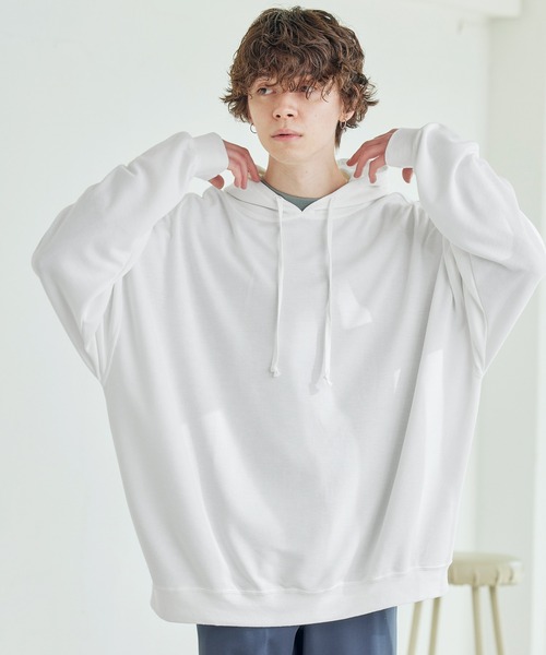 MONO-MART(モノマート)の「スーパービッグ T/Rポンチ プルオーバーパーカー(パーカー・メンズ・杢グレー/ホワイト/ブラック/オリーブ/ベージュ/ネイビー/ワイン/ライトブラウン/パープル/サックスブルー/スモークピンク/チャコール/ライトパープル/キナリ/グレー系その他/ライトオリーブ/オレンジ/ベージュ系その他/ピンク系その他/マスタード/ダークブラウン・FREE)」の2枚目の写真