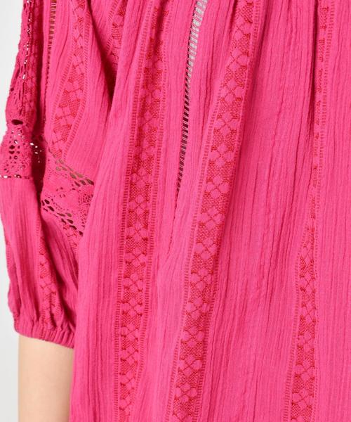Khaju(カージュ)の「Khaju:スクエアレースブラウス◇(シャツ/ブラウス・レディース・ホワイト/フューシャピンク・ONE SIZE)」の8枚目の写真