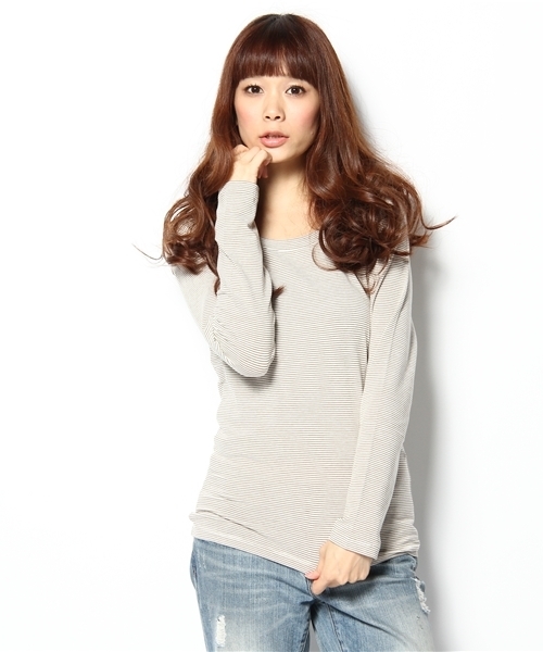 coen（コーエン）の「【VERY掲載】発熱ボーダーUネックカットソー ∞（Tシャツ/カットソー・レディース・ホワイト/ダークブラウン/ピンク/ワインレッド/コバルトブルー/ネイビー・MEDIUM/LARGE）」の2枚目の写真