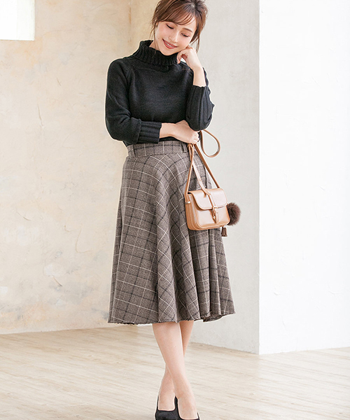 Color（カラー）の「フェイクレザーベルトショルダーバッグ（クラッチバッグ・レディース・ブラック/グレー/キャメル/スモークピンク/ライトベージュ・FREE）」の8枚目の写真