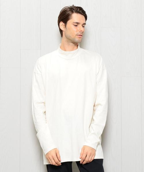 UNUSED(アンユーズド)の「<UNUSED>TURTLE NECK LONG SLEEVE/カットソー.(Tシャツ/カットソー・メンズ・オフホワイト/ブラック/ターコイズブルー・2/3)」の2枚目の写真