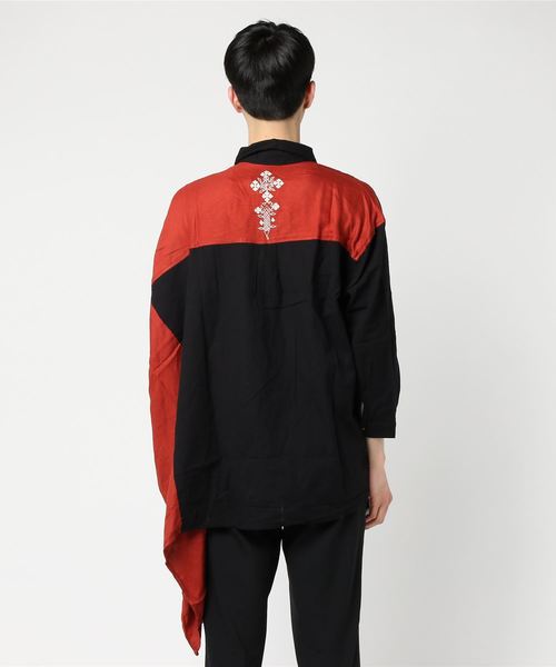 チャイハネ(チャイハネ)の「【チャイハネ】エスニック刺繍入り メンズ変形シャツ(シャツ/ブラウス・メンズ・ブラック/ターコイズブルー/ナチュラル・FREE)」の4枚目の写真