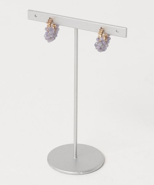 tone(トーン)の「【marinaJEWELRY】14kgf/Tanzanite pavé pierced earring(ピアス(両耳用)・レディース・パープル・FREE)」の2枚目の写真