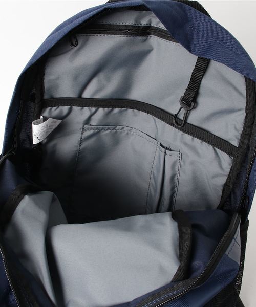 NIKE(ナイキ)の「NIKE(ブラジリアバックパック)(バックパック/リュック・レディース・ブラック/ネイビー/グレー・FREE)」の7枚目の写真