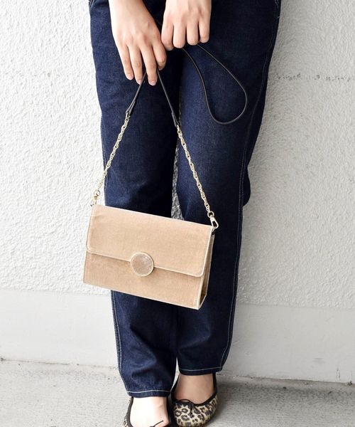 Khaju（カージュ）の「Khaju:2WAYベロアポシェット◇（ショルダーバッグ・レディース・ベージュ/オリーブ/ワイン・ONE SIZE）」の5枚目の写真