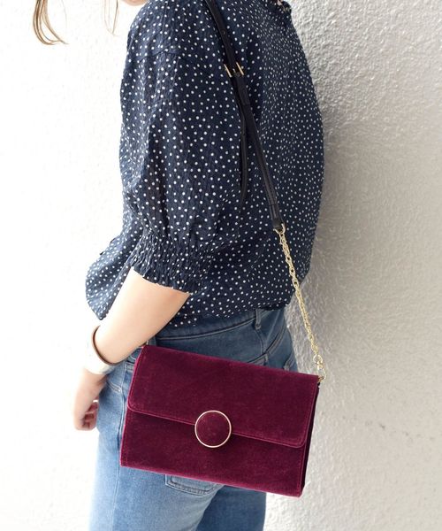 Khaju（カージュ）の「Khaju:2WAYベロアポシェット◇（ショルダーバッグ・レディース・ベージュ/オリーブ/ワイン・ONE SIZE）」の8枚目の写真