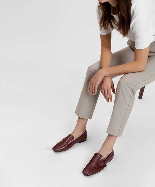 CHARLES & KEITH(チャールズ & キース)の「クラシックローファー / CLASSIC LOAFERS(ローファー・レディース・ブラック/マルチ/バーガンディー・22.5cm/23cm/23.5cm/24.5cm/25cm/25.5cm/26cm/26.5cm)」の12枚目の写真