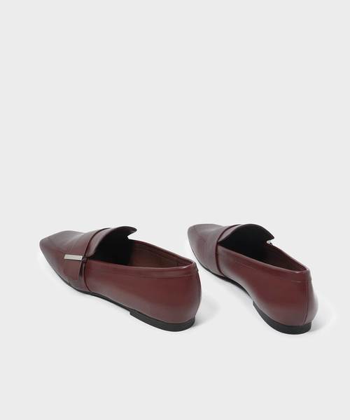 CHARLES & KEITH(チャールズ & キース)の「クラシックローファー / CLASSIC LOAFERS(ローファー・レディース・ブラック/マルチ/バーガンディー・22.5cm/23cm/23.5cm/24.5cm/25cm/25.5cm/26cm/26.5cm)」の10枚目の写真