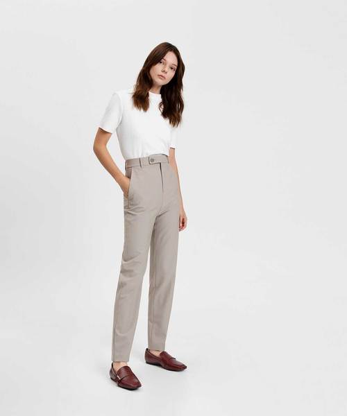 CHARLES & KEITH(チャールズ & キース)の「クラシックローファー / CLASSIC LOAFERS(ローファー・レディース・ブラック/マルチ/バーガンディー・22.5cm/23cm/23.5cm/24.5cm/25cm/25.5cm/26cm/26.5cm)」の8枚目の写真
