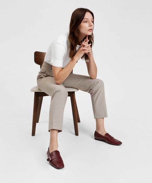 CHARLES & KEITH(チャールズ & キース)の「クラシックローファー / CLASSIC LOAFERS(ローファー・レディース・ブラック/マルチ/バーガンディー・22.5cm/23cm/23.5cm/24.5cm/25cm/25.5cm/26cm/26.5cm)」の7枚目の写真