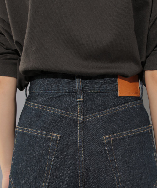 PAGEBOY（ページボーイ）の「ドレスジーンズ（デニムパンツ・レディース・ブラック/サックスブルー/インディゴブルー・SMALL/MEDIUM/LARGE）」の4枚目の写真