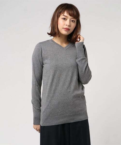 Reproduction@ｉ（リプロダクションアットマークアイ）の「[レディース]VネックTEE(日本製)（Tシャツ/カットソー・レディース・ネイビー/レッド/オフホワイト/アイボリー/杢グレー/スミクロ/グレイッシュベージュ/ブルー系その他・フリー）」の5枚目の写真